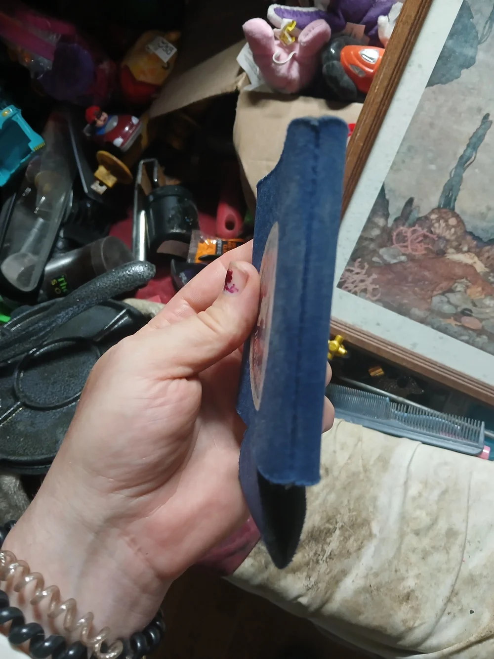 The Unbranded Brand blue neoprene